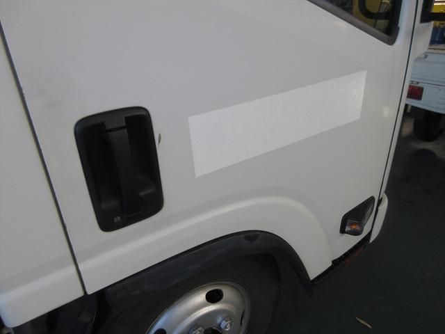 エルフトラック ロング高床　３．０ディーゼルターボ　ハイキャブ　３段クレーン　フックイン　ラジコン　キーレス　ＥＴＣ　電動格納ミラー　アイドリングストップ　フォグランプ（48枚目）