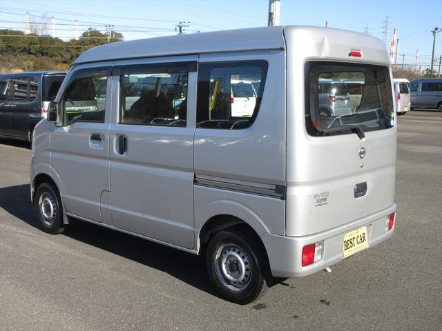ＮＶ１００クリッパーバン ＤＸ　ハイルーフ　タイヤ４本新品　ヘッドライトレベライザー（6枚目）