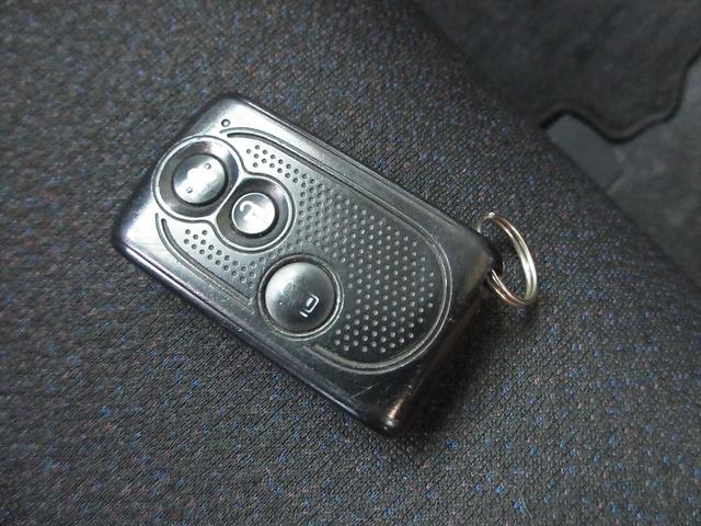 タント カスタムX SA ワンセグHDDナビ スマートキー プッシュスタート 片側パワースライドドア ETC 衝突被害軽減ブレーキ 横滑り防止装置 アイドリングストップ オートエアコン HIDヘッドライト フォグランプ(29枚目)