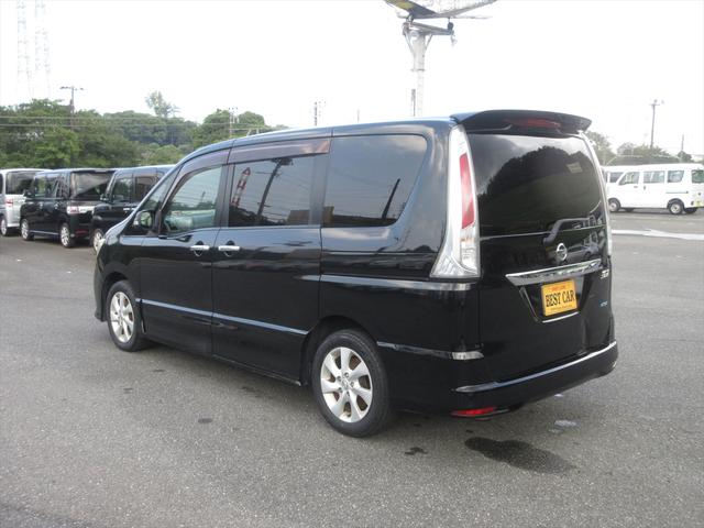 セレナ ハイウェイスター 地デジナビ バックカメラ フリップダウンモニター スマートキー プッシュスタート ETC 両側パワースライドドア アイドリングストップ 横滑り防止 オートエアコン リアクーラー クルーズコントロール(4枚目)