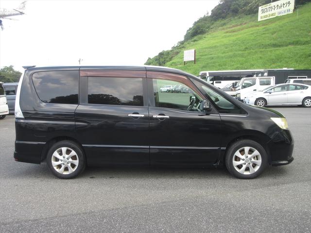 セレナ ハイウェイスター 地デジナビ バックカメラ フリップダウンモニター スマートキー プッシュスタート ETC 両側パワースライドドア アイドリングストップ 横滑り防止 オートエアコン リアクーラー クルーズコントロール(22枚目)