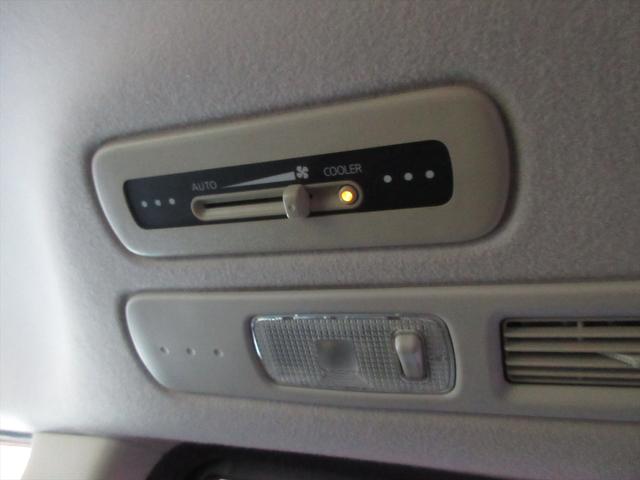 セレナ ハイウェイスター 地デジナビ バックカメラ フリップダウンモニター スマートキー プッシュスタート ETC 両側パワースライドドア アイドリングストップ 横滑り防止 オートエアコン リアクーラー クルーズコントロール(32枚目)