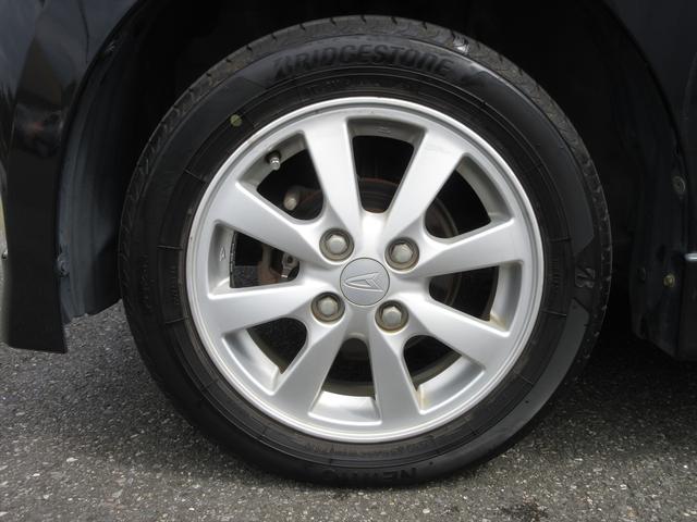 タント カスタムＸリミテッド　地デジメモリーナビ　スマートキーＥＴＣ　片側電動スライドドア　オートエアコン　ＨＩＤヘッドライト　フォグランプ（10枚目）