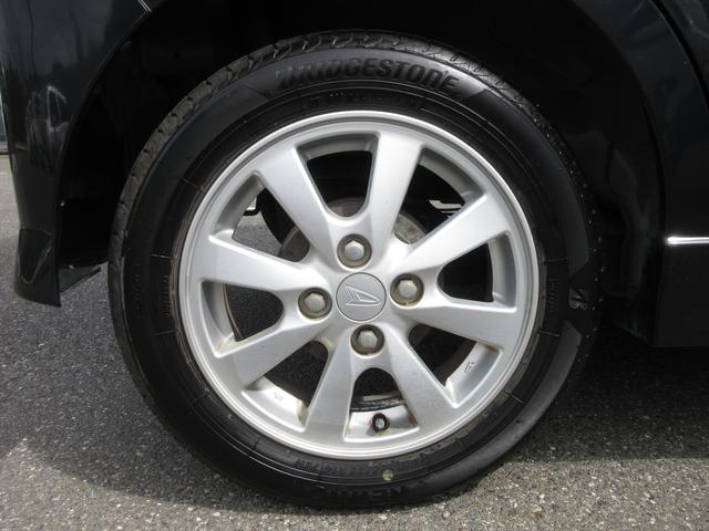 タント カスタムＸリミテッド　地デジメモリーナビ　スマートキーＥＴＣ　片側電動スライドドア　オートエアコン　ＨＩＤヘッドライト　フォグランプ（11枚目）