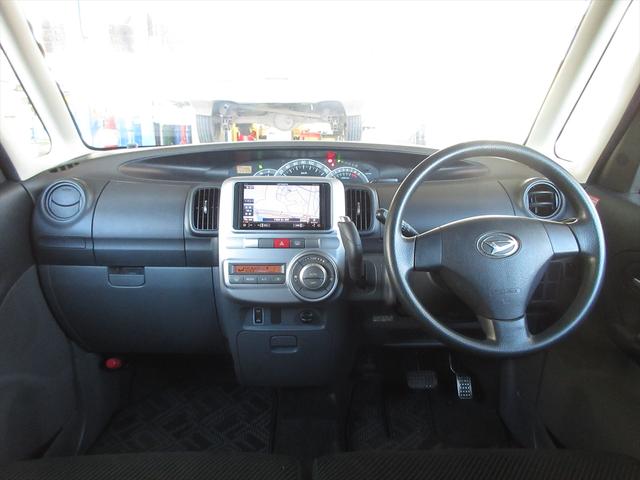 タント カスタムＸリミテッド　地デジメモリーナビ　スマートキーＥＴＣ　片側電動スライドドア　オートエアコン　ＨＩＤヘッドライト　フォグランプ（13枚目）