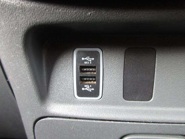 タント カスタムＸリミテッド　地デジメモリーナビ　スマートキーＥＴＣ　片側電動スライドドア　オートエアコン　ＨＩＤヘッドライト　フォグランプ（27枚目）