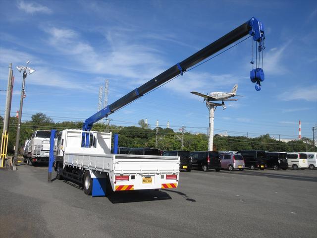 フォワード タダノ4段クレーン 6速マニュアル ラジコン フックイン ロングジャッキ 電動格納ミラー ETC パワーウィンドウ 2.2トン(6枚目)