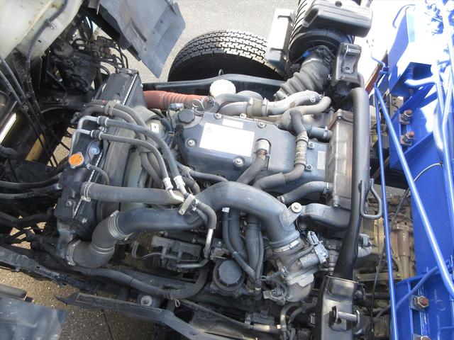 フォワード タダノ4段クレーン 6速マニュアル ラジコン フックイン ロングジャッキ 電動格納ミラー ETC パワーウィンドウ 2.2トン(7枚目)