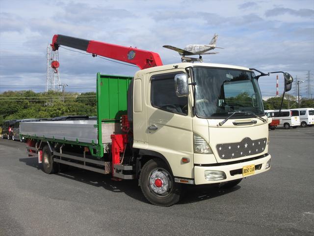 レンジャープロ ベースグレード ユニック5段クレーン ラジコン フックイン 吊上荷重2.93トン 6速マニュアル バックカメラ ETC パワーウィンドウ 電動格納ミラー 3700kg積載(5枚目)