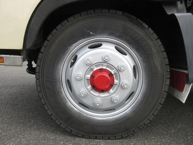 レンジャープロ ベースグレード ユニック5段クレーン ラジコン フックイン 吊上荷重2.93トン 6速マニュアル バックカメラ ETC パワーウィンドウ 電動格納ミラー 3700kg積載(10枚目)