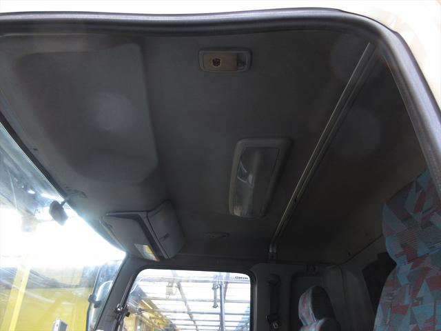 レンジャープロ ベースグレード ユニック5段クレーン ラジコン フックイン 吊上荷重2.93トン 6速マニュアル バックカメラ ETC パワーウィンドウ 電動格納ミラー 3700kg積載(15枚目)