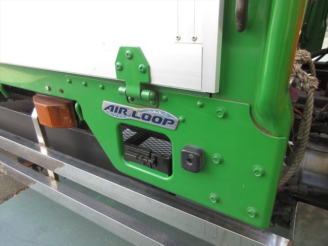 レンジャープロ ベースグレード ユニック5段クレーン ラジコン フックイン 吊上荷重2.93トン 6速マニュアル バックカメラ ETC パワーウィンドウ 電動格納ミラー 3700kg積載(60枚目)