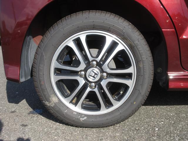 Ｎ－ＢＯＸカスタム Ｇ　ＳＳパッケージ　地デジメモリーナビ　バックカメラ　両側パワースライドドア　スマートキー　プッシュスタート　ＨＩＤヘッドライト　フォグランプ　ＥＴＣ　アイドリングストップ　横滑り防止機能　オートエアコン（11枚目）