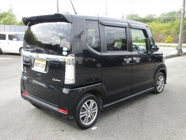 Ｎ－ＢＯＸカスタム Ｇ・Ｌパッケージ　地デジメモリーナビ　片側パワースライドドア　スマートキー　プッシュスタート　ＨＩＤヘッドライト　フォグランプ　オートライト　ＥＴＣ　オートエアコン　アイドリングストップ（4枚目）