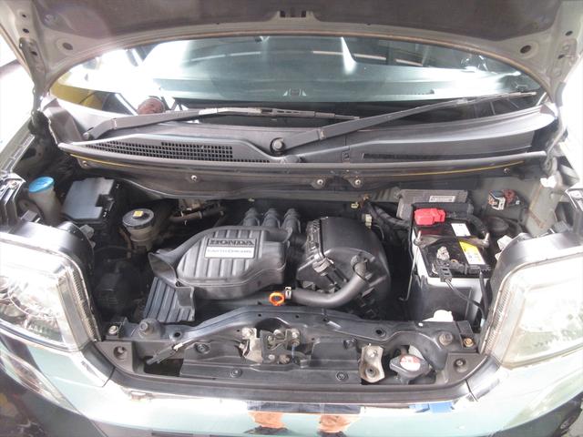 Ｎ－ＢＯＸカスタム Ｇ・Ｌパッケージ　地デジメモリーナビ　片側パワースライドドア　スマートキー　プッシュスタート　ＨＩＤヘッドライト　フォグランプ　オートライト　ＥＴＣ　オートエアコン　アイドリングストップ（7枚目）