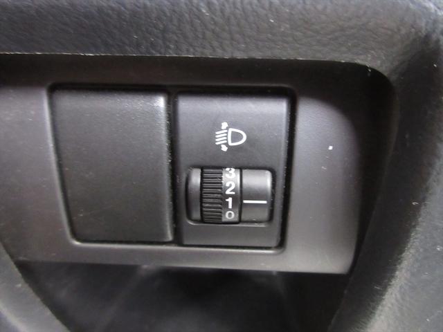 キャリイトラック KC エアコン パワステ 3方開 2WD 5速マニュアル ヘッドライトレベライザー(31枚目)