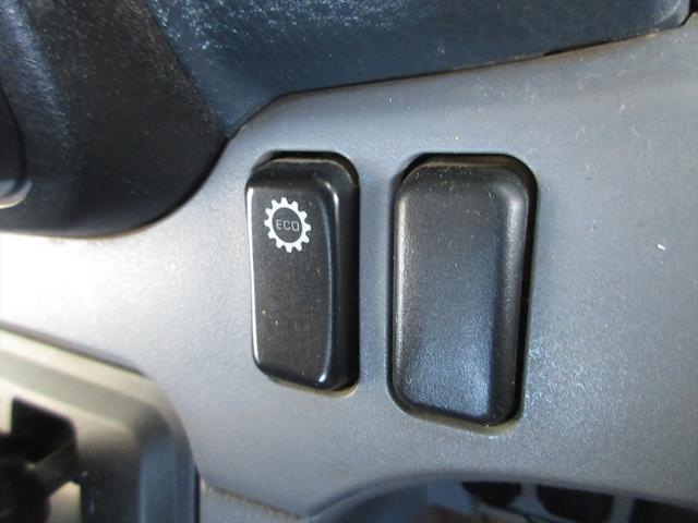 キャンター Ｗキャブロング全低床　垂直ゲート　オートマ　ＥＴＣ　ヘッドライトレベライザー（27枚目）