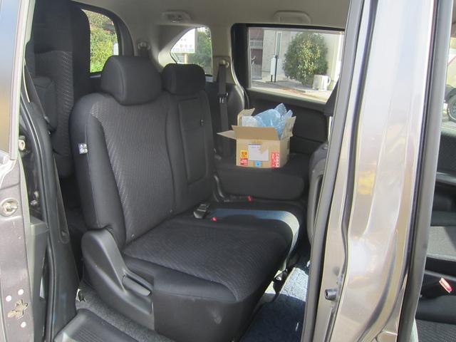 フリード (16枚目)