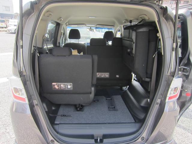 フリード (17枚目)