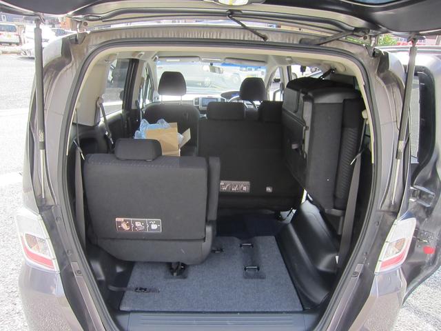 フリード (18枚目)