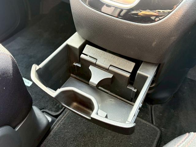 セレナ ハイウェイスター S-ハイブリッド Vセレクション 両側電動スライド/BTオーディオ/ナビ/DTV/Bカメラ/ETC/クルコン/Pスタート(13枚目)