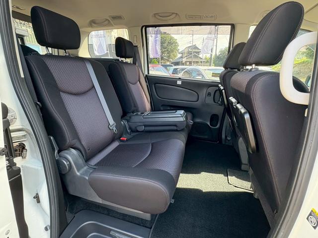 セレナ ハイウェイスター S-ハイブリッド Vセレクション 両側電動スライド/BTオーディオ/ナビ/DTV/Bカメラ/ETC/クルコン/Pスタート(17枚目)