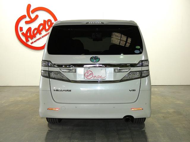 ヴェルファイア ２．４Ｚ　ゴールデンアイズ　ワンオーナー　アルパインＳＤナビ・ＴＶ　ＥＴＣ　Ｂカメラ　フリップダウンモニター　両側パワースライド　ディスチャージ　クルコン　スマートキー　社外ＡＷ２０インチ　保証書　取説　ナビ取説　スペアキー（10枚目）