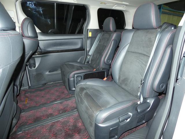 ヴェルファイア ２．４Ｚ　ゴールデンアイズ　ワンオーナー　アルパインＳＤナビ・ＴＶ　ＥＴＣ　Ｂカメラ　フリップダウンモニター　両側パワースライド　ディスチャージ　クルコン　スマートキー　社外ＡＷ２０インチ　保証書　取説　ナビ取説　スペアキー（15枚目）