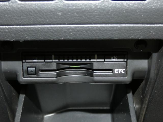 ヴェルファイア ２．４Ｚ　ゴールデンアイズ　ワンオーナー　アルパインＳＤナビ・ＴＶ　ＥＴＣ　Ｂカメラ　フリップダウンモニター　両側パワースライド　ディスチャージ　クルコン　スマートキー　社外ＡＷ２０インチ　保証書　取説　ナビ取説　スペアキー（25枚目）