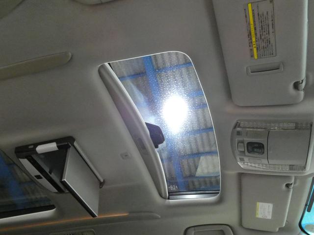 ヴェルファイア ２．４Ｚ　ゴールデンアイズ　ワンオーナー　アルパインＳＤナビ・ＴＶ　ＥＴＣ　Ｂカメラ　フリップダウンモニター　両側パワースライド　ディスチャージ　クルコン　スマートキー　社外ＡＷ２０インチ　保証書　取説　ナビ取説　スペアキー（29枚目）