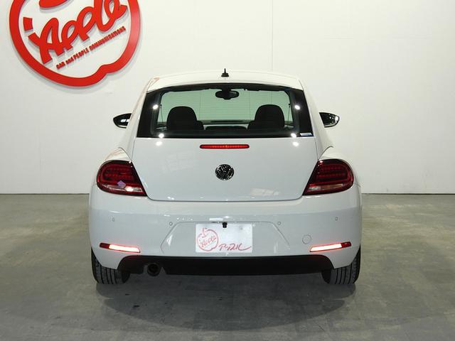 ザ・ビートル ミルク　２５０台限定車　ディスプレイオーディオ　ＥＴＣ　Ｂカメラ　スマートキー・プッシュスタート　バイキセノン　クルーズコントロール　ドライブレコーダー　純正ＡＷ１６インチ　オートエアコン（12枚目）