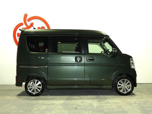 エブリイワゴン ＰＺターボスペシャル　ワンオーナー　純正ＳＤナビ・ＴＶ　ＥＴＣ２．０　Ｂカメラ　両側パワースライド　スマートキー　プッシュスタート　デュアルカメラブレーキサポート　電動オートステップ　シートヒーター　ディスチャージ（9枚目）