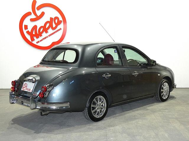 ��]�i���o�[�̎�t�����Ă���܂��B�X�^�b�t�܂ł����k���������B