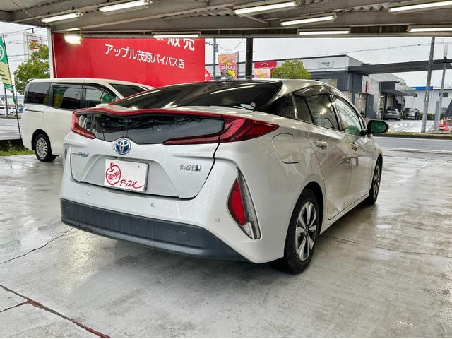 プリウスPHV Aプレミアム スマートキー2個 LEDヘッドライト 純正11.6インチタッチディスプレイ 純正ナビ&フルセグ&BT Bモニター ヘッドアップディスプレイ ビルトインETC シートヒーター 純正アルミ(6枚目)