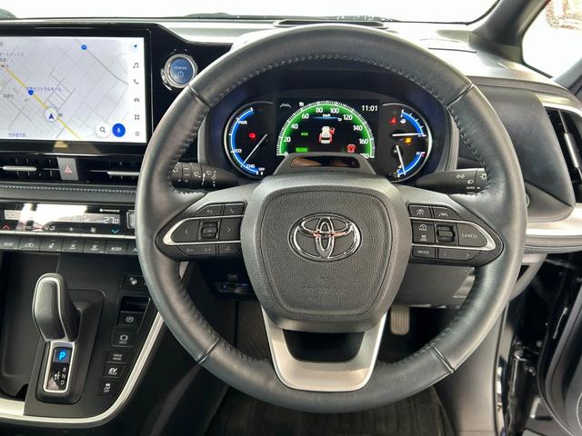 ヴォクシー ハイブリッドS-Z 後席フリップダウンモニター スマートキー2個 プロジェクター式LEDヘッドライト 両側パワスラ Pバックドア トヨタチームメイト BSM 快適利便PKG ドライビングサポートPKGユニバーサルステップ(20枚目)