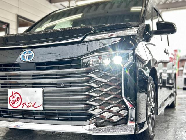 ヴォクシー ハイブリッドS-Z 後席フリップダウンモニター スマートキー2個 プロジェクター式LEDヘッドライト 両側パワスラ Pバックドア トヨタチームメイト BSM 快適利便PKG ドライビングサポートPKGユニバーサルステップ(45枚目)