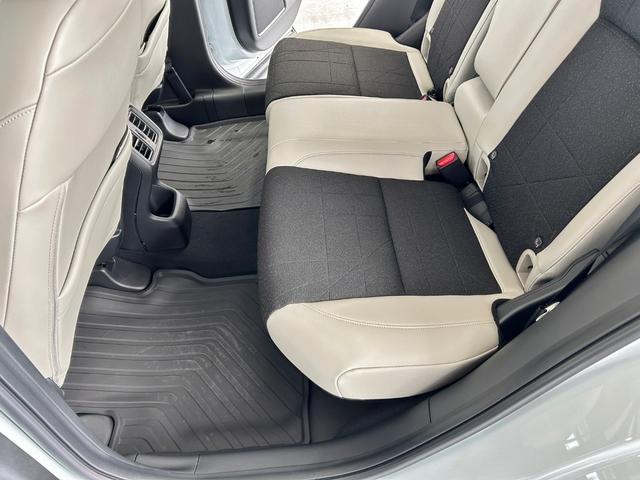 ヴェゼル e:HEV Z ワンオーナー スマートキー LEDヘッドライト ホンダコネクトディスプレイ プレミアムオーディオ10スピーカー マルチビューカメラ Hセンシング 無限エアロ 無限フロントグリルガーニッシュ前後ドラレコ(14枚目)