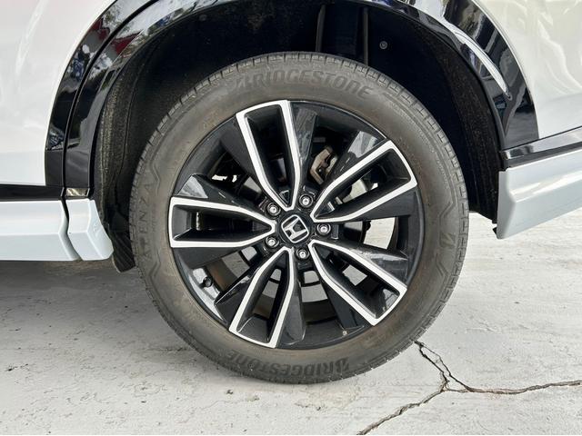 ヴェゼル e:HEV Z ワンオーナー スマートキー LEDヘッドライト ホンダコネクトディスプレイ プレミアムオーディオ10スピーカー マルチビューカメラ Hセンシング 無限エアロ 無限フロントグリルガーニッシュ前後ドラレコ(37枚目)