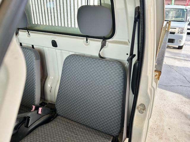 ハイゼットトラック 多目的ダンプ　エアコン　パワステ　４ＷＤ　多目的ダンプ（ＰＴＯ）　４ＷＤ切替スイッチ　エアコン　パワステ　４ＷＤ　多目的ダンプ（ＰＴＯ）　４ＷＤ切替スイッチ　エアコン　パワステ　４ＷＤ　多目的ダンプ（ＰＴＯ）（18枚目）