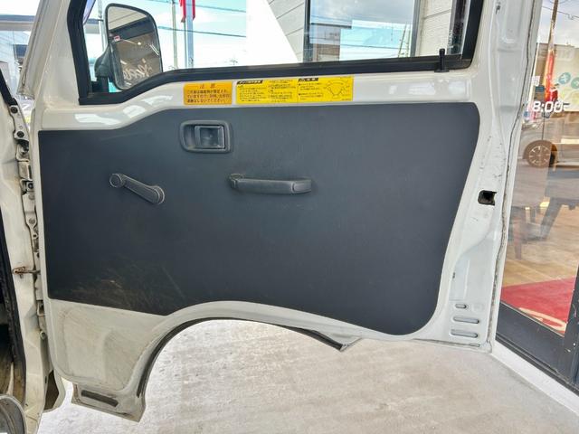 ハイゼットトラック 多目的ダンプ　エアコン　パワステ　４ＷＤ　多目的ダンプ（ＰＴＯ）　４ＷＤ切替スイッチ　エアコン　パワステ　４ＷＤ　多目的ダンプ（ＰＴＯ）　４ＷＤ切替スイッチ　エアコン　パワステ　４ＷＤ　多目的ダンプ（ＰＴＯ）（19枚目）