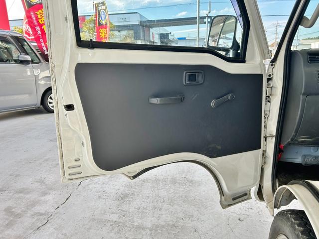 ハイゼットトラック 多目的ダンプ　エアコン　パワステ　４ＷＤ　多目的ダンプ（ＰＴＯ）　４ＷＤ切替スイッチ　エアコン　パワステ　４ＷＤ　多目的ダンプ（ＰＴＯ）　４ＷＤ切替スイッチ　エアコン　パワステ　４ＷＤ　多目的ダンプ（ＰＴＯ）（23枚目）
