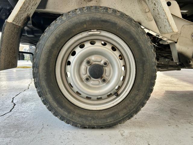 ハイゼットトラック 多目的ダンプ　エアコン　パワステ　４ＷＤ　多目的ダンプ（ＰＴＯ）　４ＷＤ切替スイッチ　エアコン　パワステ　４ＷＤ　多目的ダンプ（ＰＴＯ）　４ＷＤ切替スイッチ　エアコン　パワステ　４ＷＤ　多目的ダンプ（ＰＴＯ）（24枚目）