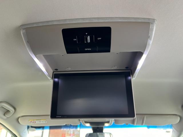 オデッセイ アブソルート・Xホンダセンシングアドバンスドパッケジ スマートキー2個 LEDヘッドライト 両側パワースライドドア ホンダセンシング マルチビューカメラシステム 純正ナビ&フルセグ&BT 後席フリップダウンモニター ビルトインETC レーダークルコン(28枚目)