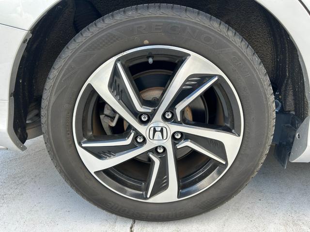 オデッセイ アブソルート・Xホンダセンシングアドバンスドパッケジ スマートキー2個 LEDヘッドライト 両側パワースライドドア ホンダセンシング マルチビューカメラシステム 純正ナビ&フルセグ&BT 後席フリップダウンモニター ビルトインETC レーダークルコン(33枚目)