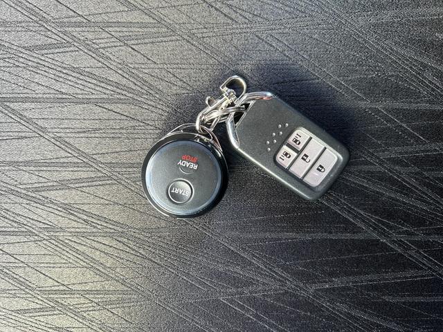 オデッセイ アブソルート・Xホンダセンシングアドバンスドパッケジ スマートキー2個 LEDヘッドライト 両側パワースライドドア ホンダセンシング マルチビューカメラシステム 純正ナビ&フルセグ&BT 後席フリップダウンモニター ビルトインETC レーダークルコン(38枚目)