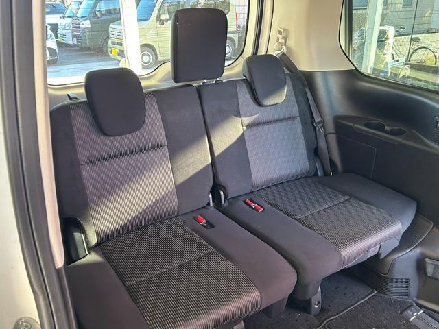 セレナ e-パワー ハイウェイスターV ワンオーナー インテリジェントキー2個 LEDヘッドライト 両側パワースライドドア 純正ナビ&フルセグ&BT アラウンドビューモニター セーフティパックA リアオートエアコン ETC クルコン(16枚目)