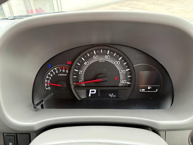 エブリイ ジョインターボ　両側スライドドア　クリアランスソナー　レーンアシスト　衝突被害軽減システム　オートライト　ＬＥＤヘッドランプ　スマートキー　アイドリングストップ　電動格納ミラー　シートヒーター　ＣＶＴ（7枚目）