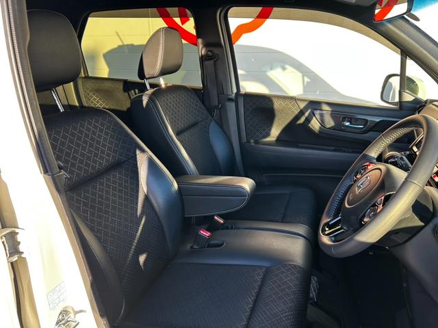 Ｎ－ＷＧＮカスタム Ｇ・Ｌパッケージ　ＥＴＣ　バックカメラ　ナビ　ＴＶ　オートクルーズコントロール　オートライト　ＨＩＤ　スマートキー　アイドリングストップ　ベンチシート　ＣＶＴ　盗難防止システム　ＡＢＳ　ＥＳＣ　ＣＤ　ＤＶＤ再生　ＵＳＢ（10枚目）