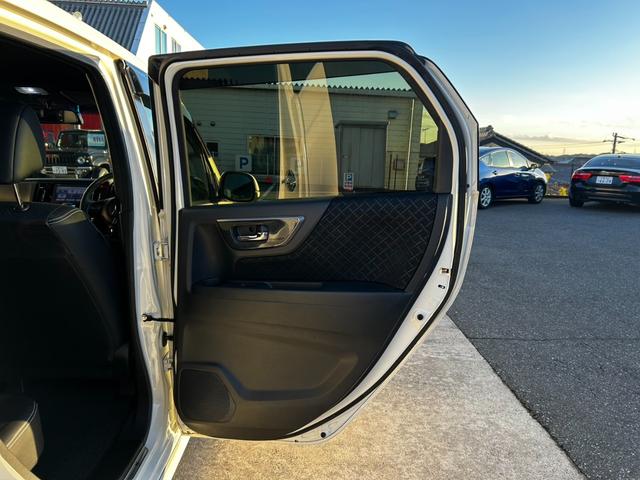 Ｎ－ＷＧＮカスタム Ｇ・Ｌパッケージ　ＥＴＣ　バックカメラ　ナビ　ＴＶ　オートクルーズコントロール　オートライト　ＨＩＤ　スマートキー　アイドリングストップ　ベンチシート　ＣＶＴ　盗難防止システム　ＡＢＳ　ＥＳＣ　ＣＤ　ＤＶＤ再生　ＵＳＢ（26枚目）