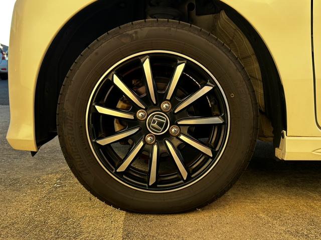 Ｎ－ＷＧＮカスタム Ｇ・Ｌパッケージ　ＥＴＣ　バックカメラ　ナビ　ＴＶ　オートクルーズコントロール　オートライト　ＨＩＤ　スマートキー　アイドリングストップ　ベンチシート　ＣＶＴ　盗難防止システム　ＡＢＳ　ＥＳＣ　ＣＤ　ＤＶＤ再生　ＵＳＢ（30枚目）